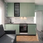 Larum Apartmens Daire Vrsar