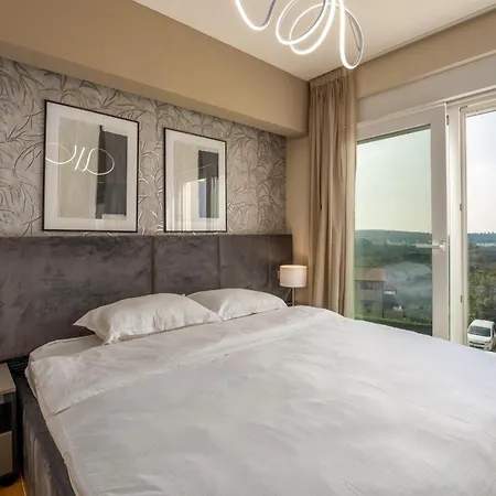Larum Apartmens Apartamento