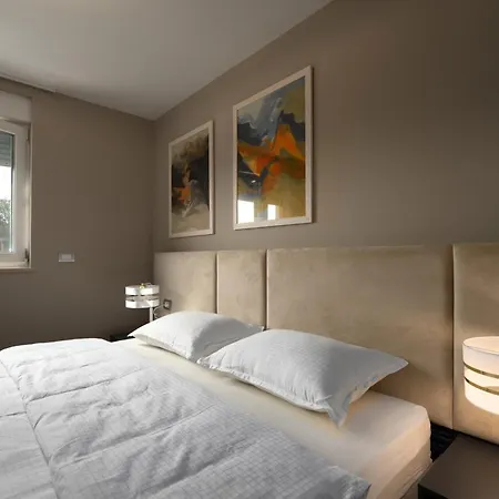 Larum Apartmens Apartamento