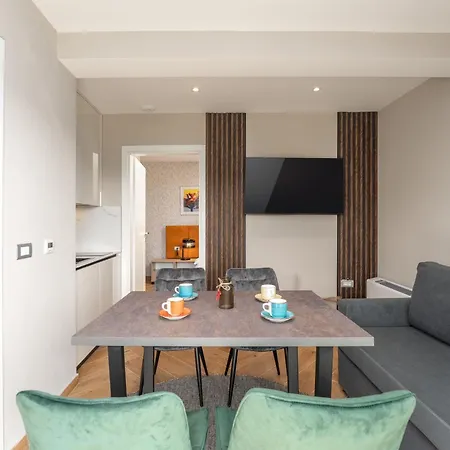 Larum Apartmens Vrsar