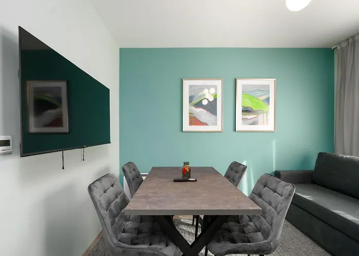 Apartman Larum Apartmens