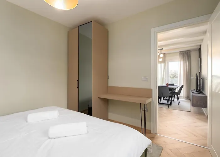 Larum Apartmens
