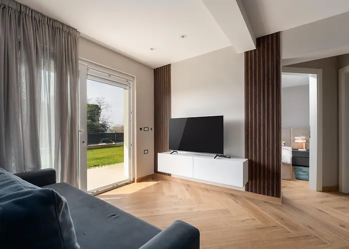 Larum Apartmens Apartman *