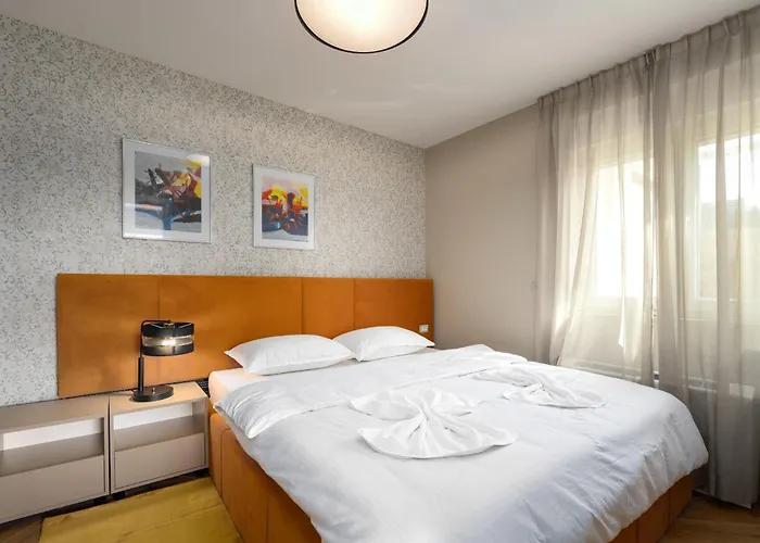 Appartement Larum Apartmens *