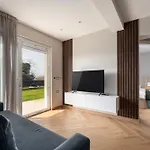 Larum Apartmens Apartment *