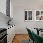 Larum Apartmens Apartment Vrsar