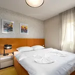 Apartment Larum Apartmens *