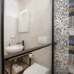 Larum Apartmens *