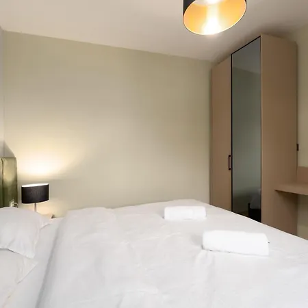 Larum Apartmens Apartman