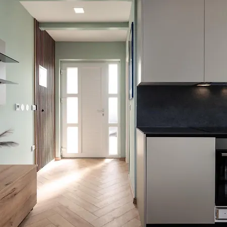 Larum Apartmens Apartman *