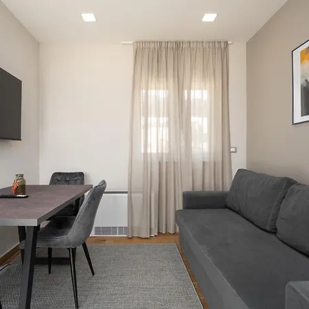 Larum Apartmens Apartman Vrsar