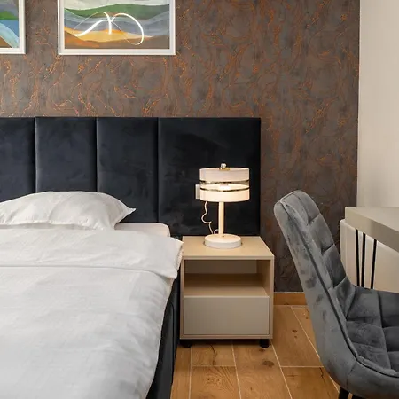 Larum Apartmens Vrsar
